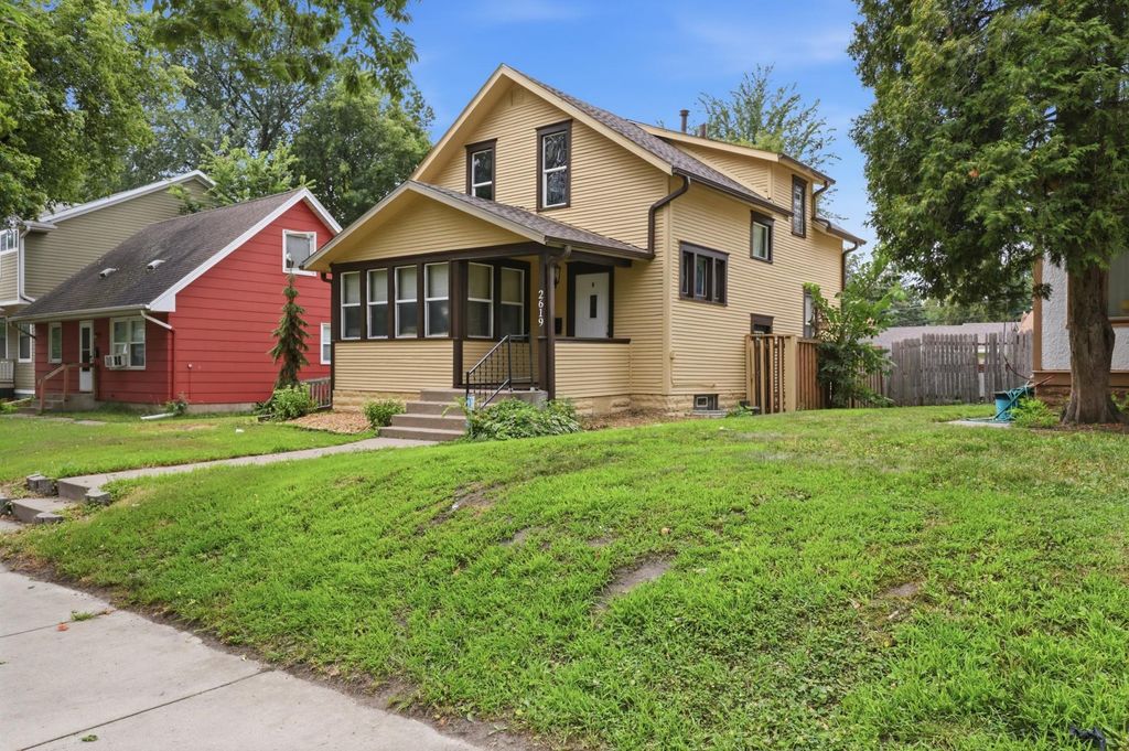2619 James Avenue N, Minneapolis, MN 55411 — photo 4