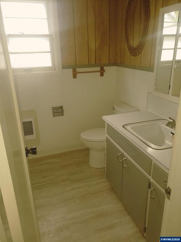 855 SE Clay St, Albany, OR 97322