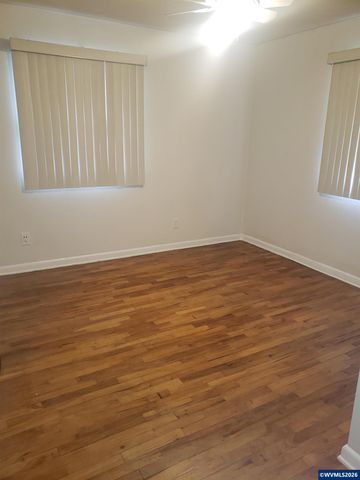 855 SE Clay St, Albany, OR 97322