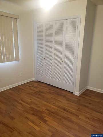 855 SE Clay St, Albany, OR 97322