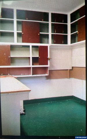 855 SE Clay St, Albany, OR 97322