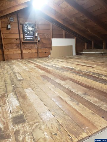 855 SE Clay St, Albany, OR 97322