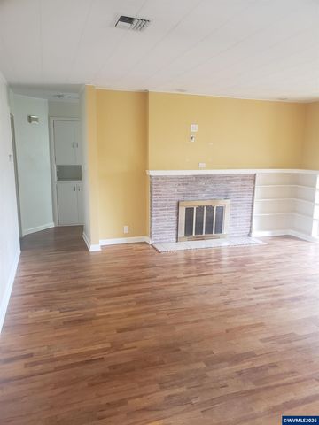 855 SE Clay St, Albany, OR 97322