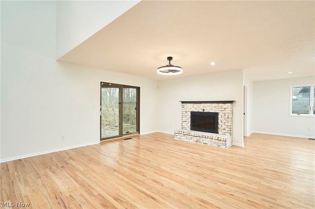 718 Stonecliff Drive, Akron, OH 44313