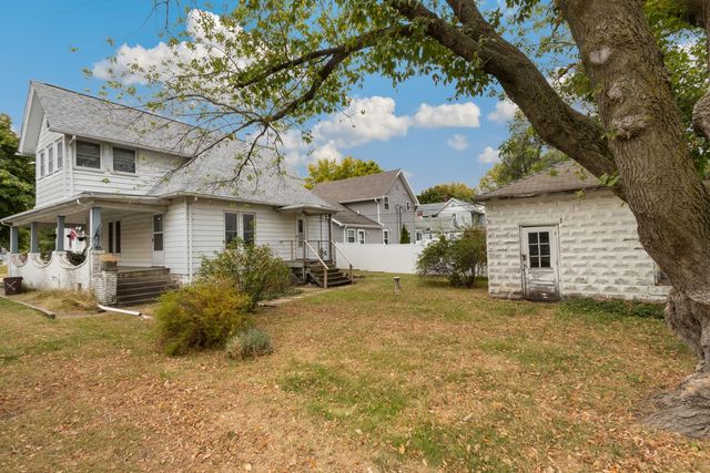 407 2nd Avenue, Rock Falls, IL 61071