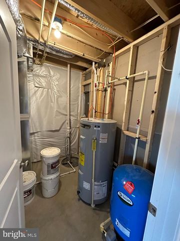 1619 TOMAHAWK TRL, Winchester, VA 22602