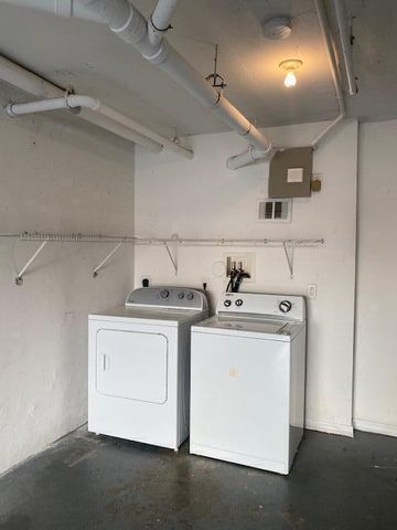 4197 N Haverhill Road 209, West Palm Beach, FL 33417