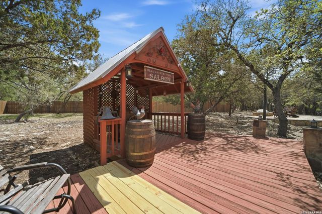 1777 CROSSBOW DR, Canyon Lake, TX 78133