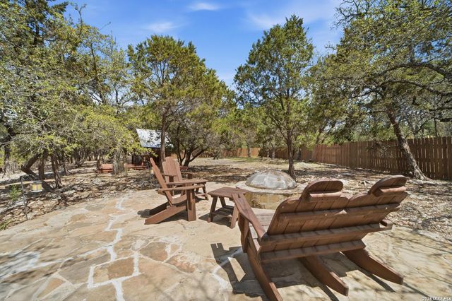 1777 CROSSBOW DR, Canyon Lake, TX 78133