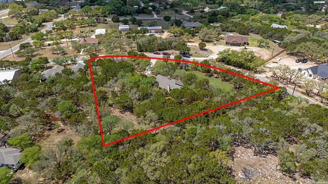 1777 CROSSBOW DR, Canyon Lake, TX 78133