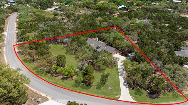 1777 CROSSBOW DR, Canyon Lake, TX 78133