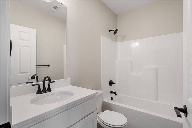 436 Dawson Drive, West Branch, IA 52358