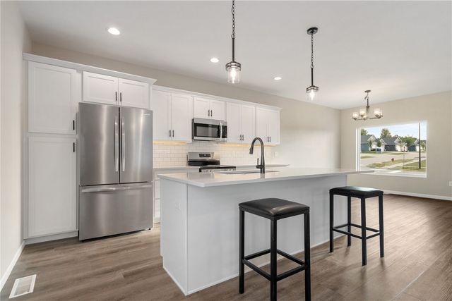 436 Dawson Drive, West Branch, IA 52358