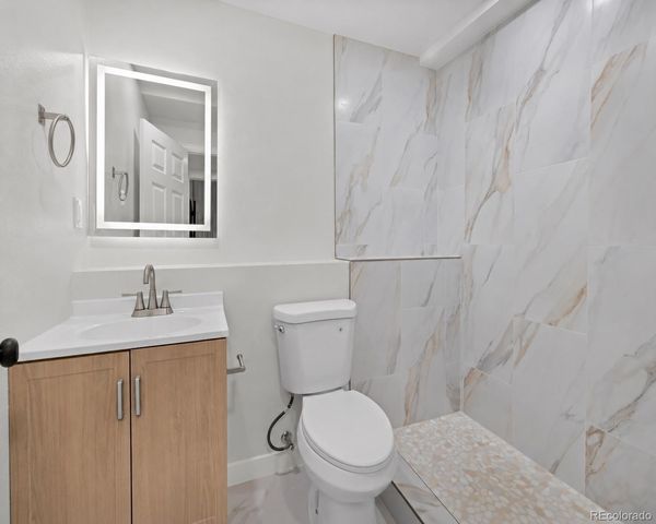 9662 W Chatfield Avenue A, Littleton, CO 80128