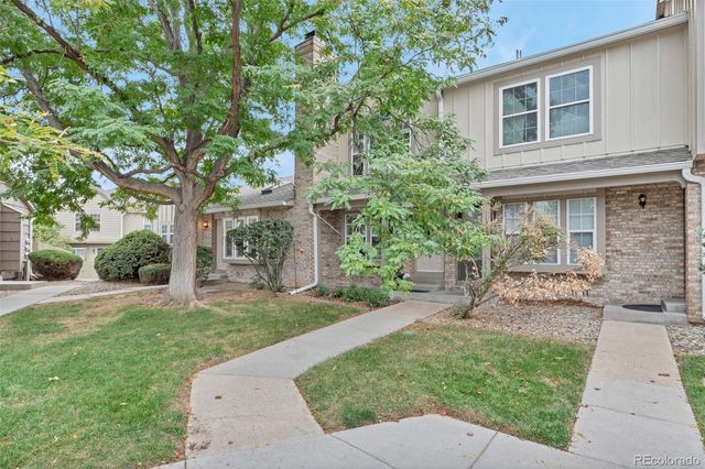 9662 W Chatfield Avenue A, Littleton, CO 80128