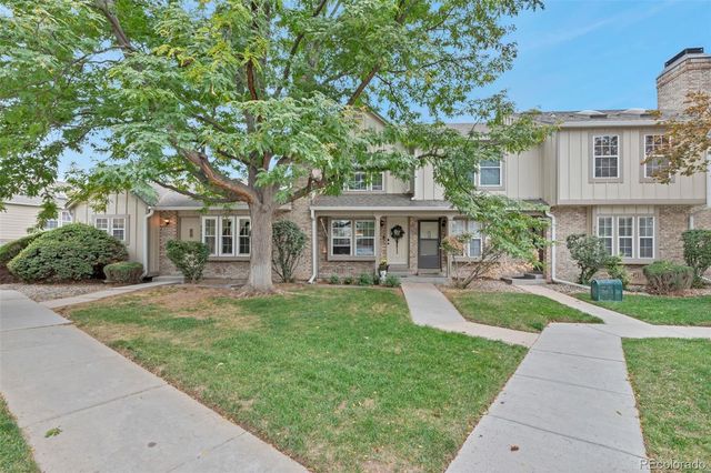 9662 W Chatfield Avenue A, Littleton, CO 80128
