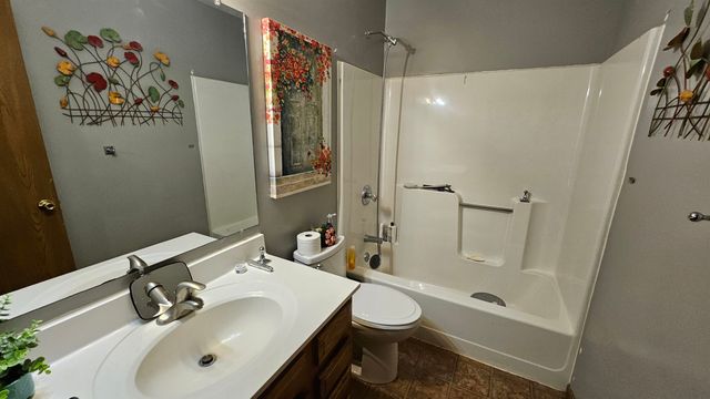 14 Heath Court, Huntington, WV 25705