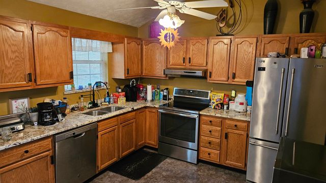 14 Heath Court, Huntington, WV 25705