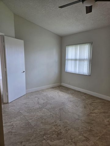 706 Freedom Court 706, Deerfield Beach, FL 33442