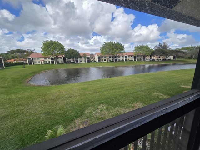 706 Freedom Court 706, Deerfield Beach, FL 33442