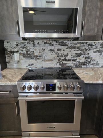 706 Freedom Court 706, Deerfield Beach, FL 33442