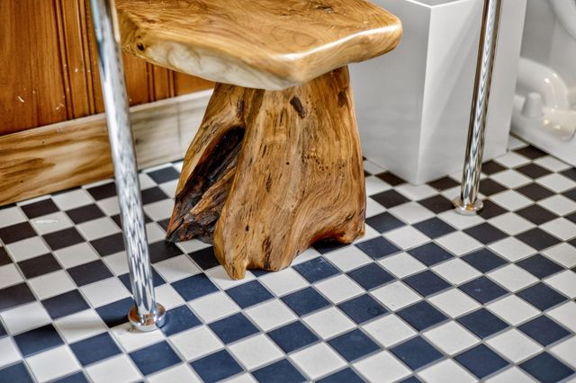 6 Manning Road, Dennis Port, MA 02639