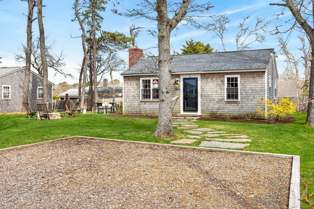 6 Manning Road, Dennis Port, MA 02639