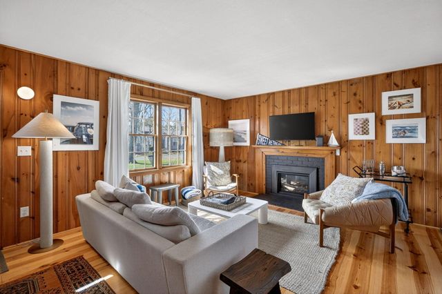 6 Manning Road, Dennis Port, MA 02639