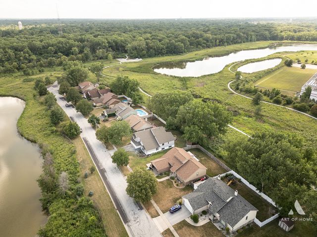 17710 Presidents Drive, Homewood, IL 60430