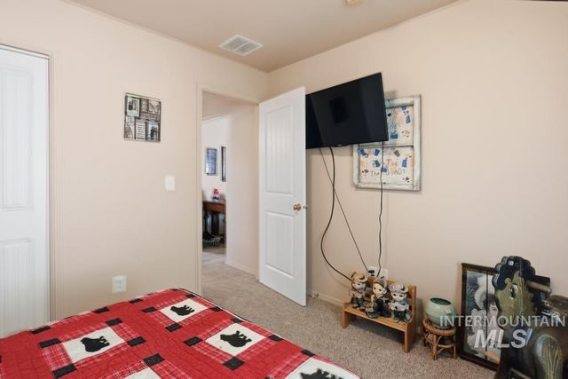 321 W Ave K, Jerome, ID 83338