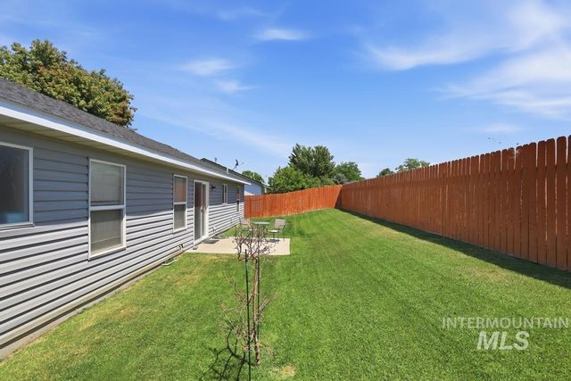 321 W Ave K, Jerome, ID 83338