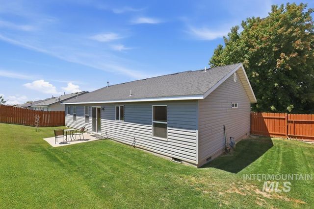321 W Ave K, Jerome, ID 83338
