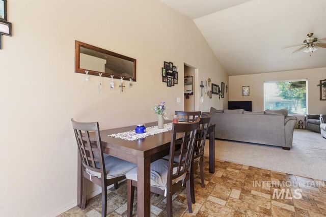 321 W Ave K, Jerome, ID 83338