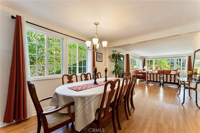 2423 San Pasqual, Pasadena, CA 91107