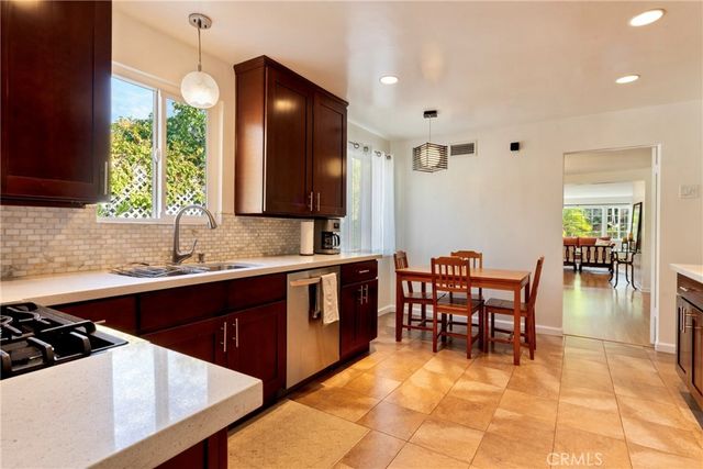 2423 San Pasqual, Pasadena, CA 91107