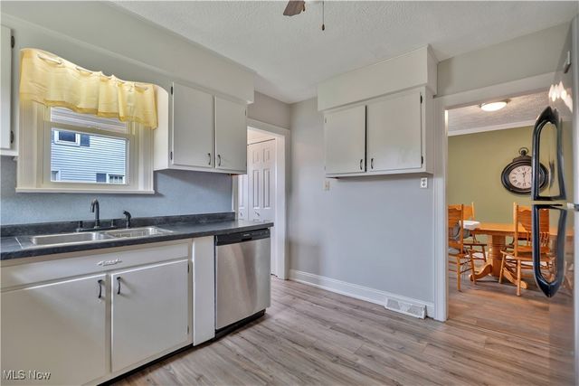 2364 Shunk Avenue, Alliance, OH 44601