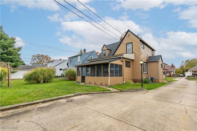 2364 Shunk Avenue, Alliance, OH 44601