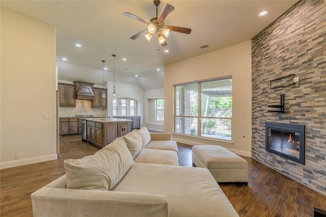 4533 Redbridge Drive, Plano, TX 75074