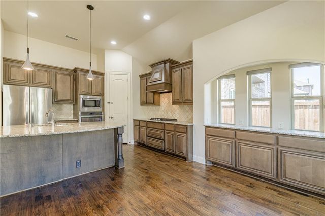 4533 Redbridge Drive, Plano, TX 75074