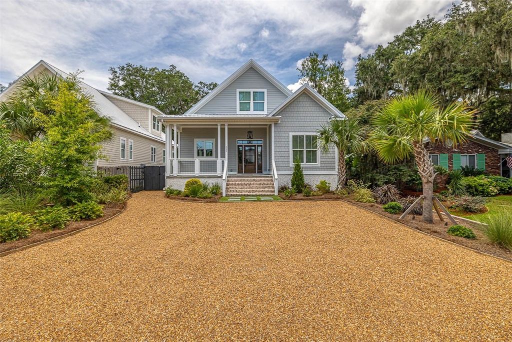 311 Peachtree Street, St Simons Island, GA 31522