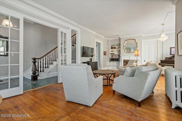 49 W High Street, Ballston Spa, NY 12020