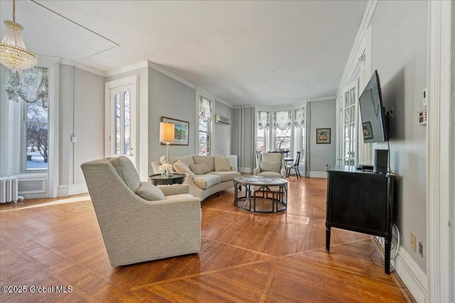 49 W High Street, Ballston Spa, NY 12020