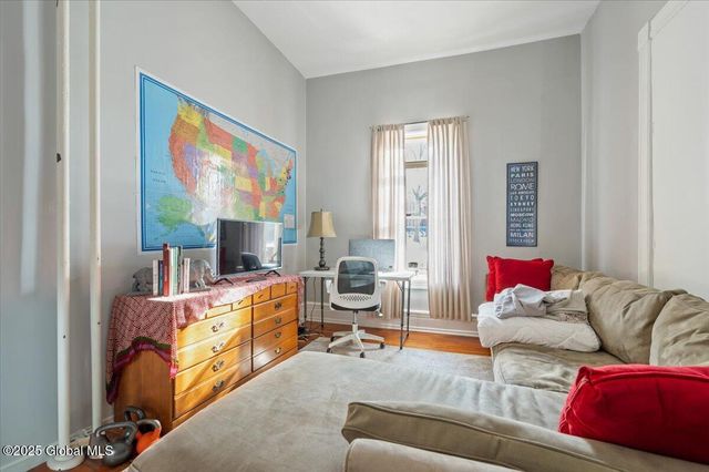 49 W High Street, Ballston Spa, NY 12020