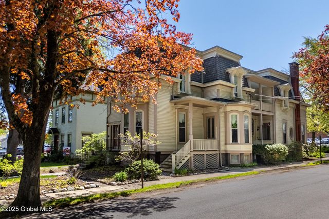 49 W High Street, Ballston Spa, NY 12020