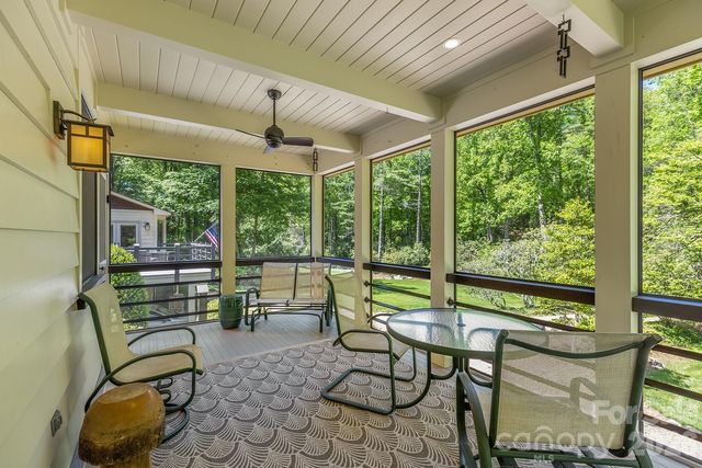 1213 Bull Pen Road, Cashiers, NC 28717