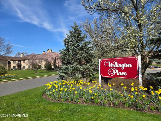 912 Wellington Place, Aberdeen, NJ 07747