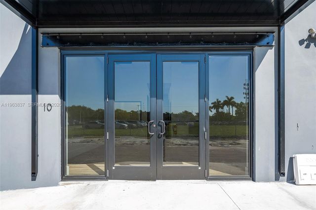 1930 N 30th Road Suite 10, Hollywood, FL 33021