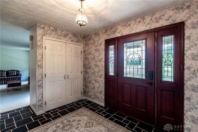 1711 Mcclellan Road, Xenia, OH 45385