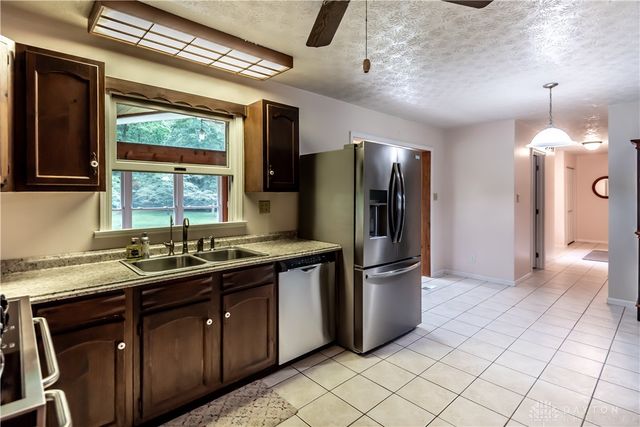 1711 Mcclellan Road, Xenia, OH 45385