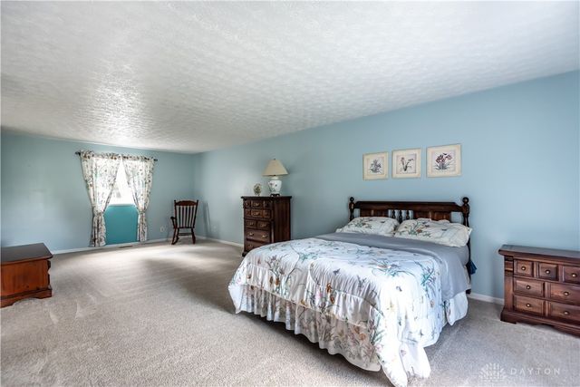 1711 Mcclellan Road, Xenia, OH 45385